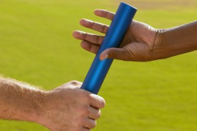 开云kaiyun-皇马新星崛起，未来十年中场无忧，2021皇马未来新星